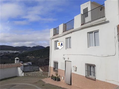 This 4 bedroom 208m2 built Townhouse is situated in an elevated position in popular Castillo de Locubin, just a short drive from the historical city of Alcala la Real in the south of Jaen province in Andalucia, Spain. Being sold part furnished, it is...