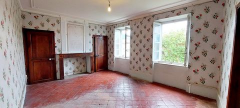 An entrance door imprinted with family history opens onto a corridor of cement tiles serving on the ground floor various rooms with fireplaces, each as charming as the other. The beautiful staircase leads to the first floor consisting of a bathroom, ...