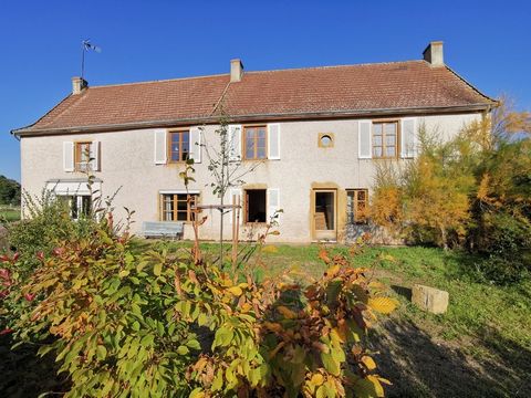 Dpt Saône et Loire (71), à vendre entre PARAY LE MONIAL et MARCIGNY maison P9 - 6 chambres - terrain 2000m²