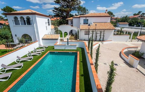 Choose and rent this luxury holiday home in Biarritz , it is an ideal starting point for discovering the beautiful Basque country. Your luxury holiday residence is located in the south of the city, an idyllic spot 350 meters from the beach and the in...