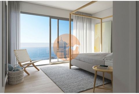 Este apartamento T1 com um terraço 20.34m2, parte do novo empreendimento Omega Apartments, situado na pitoresca vila de Armação de Pêra, oferece uma combinação perfeita de modernidade e conforto. Com áreas generosas e uma cozinha totalmente equipada,...