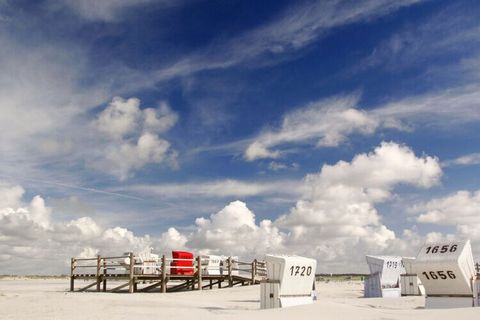 Luxe rijtjeshuis met eigen sauna en open haard, van 83 vierkante meter, in St.Peter-Ording, wijk Ording, 2 slaapkamers, voor 4 vakantiegangers.