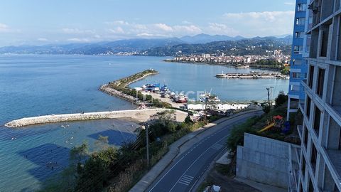 Mieszkania na sprzedaż w Araklı Konakönü z możliwością zakupu na raty Araklı, cenna dzielnica Trabzon, otwiera drzwi do zupełnie nowego życia. Projekt ma na celu zbudowanie zrównoważonej przestrzeni życiowej, która będzie kompatybilna z otoczeniem, z...