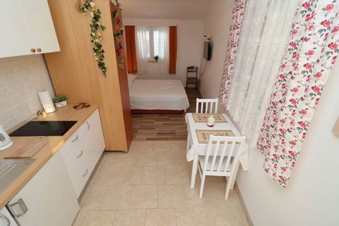 Apartments Sergej are located in Drače, a perfect place for a countryside retreat as they are situated in a peaceful rural inland area with intact nature and rich vegetation only. Luggage storage is possible prior check in and after check out. Free p...