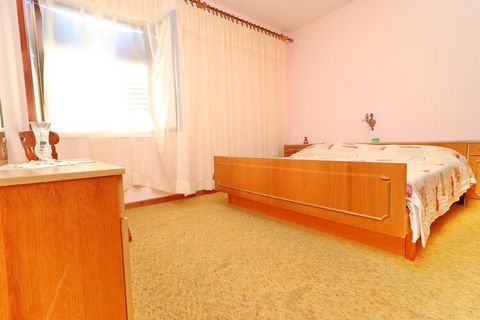 Apartments Peselj are located in small place Brna, Smokvica on the island of Korčula. Shared BBQ facilities are at guests disposal. Luggage storage before check in and after check out are available. Free private parking is provided, reservation is no...