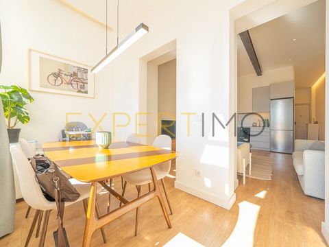 Cod. Ext. 7058 Fully refurbished 2 bedroom apartment in Belém with backyard This apartment has been fully rebuilt; Works completed at the end of 2021 Composed by: We have an open space living room with fully equipped kitchen (Thermoaccumulator, Extra...