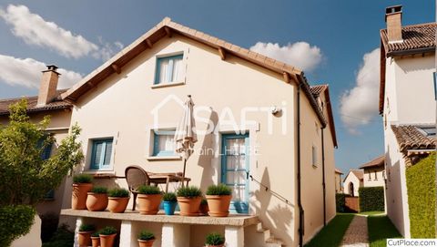 Située à Dieppe (76370), cette maison bénéficie d'un emplacement idéal entre la mer et la ville, offrant un environnement paisible et dynamique à la fois. Avec ses 500 m² de terrain, elle propose une cour à l'avant et un jardin à l'arrière, permettan...