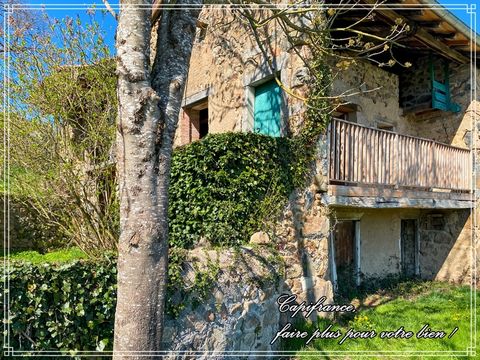 Maison à vendre SAINT PIERRE LE VIEUX (71), à rénover, avec dépendances sur terrain de 473 m²