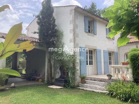 Maison d'environ 215 m² + gîte T2 indépendant d'environ 36m²– Cadre nature, dans la ville de Jonzac