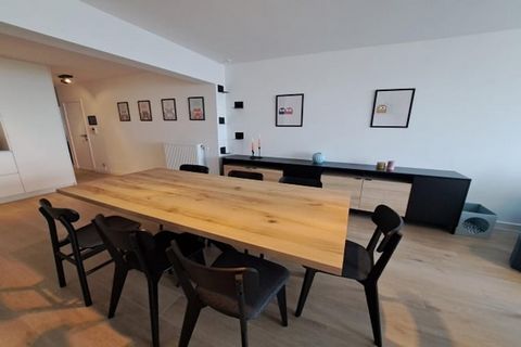 This brand-new, modern furnished apartment on Zeedijk 157 offers a prime seaside location with beautiful sea views. Situated on the 2nd floor, this stylish 4-star apartment accommodates up to 6 guests with two bedrooms and a sofa bed in the living ro...