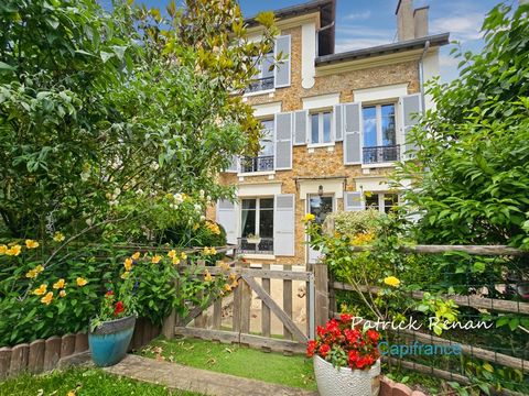 Maison à vendre 9 pièces (238 m2) VERSAILLES (78)