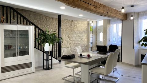 Charmante Maison de Bourg Rénovée au Cur du Village- 3 chambres- Vermenton