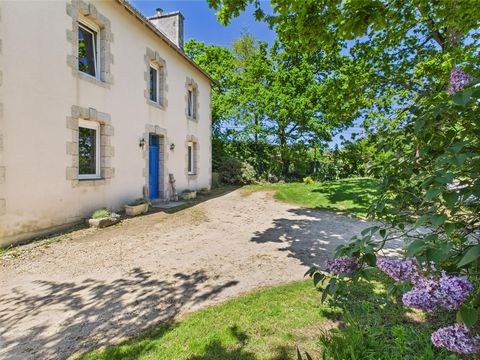 Maison principale de 145m2 et gîte indépendant de 90m2