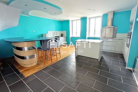 Ensemble immobilier avec maison, appartement T5, studio T1, terrain à bâtir