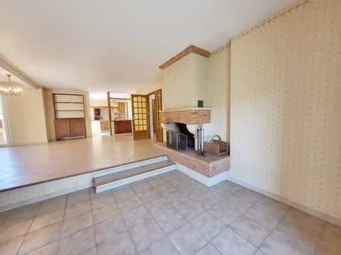 Spacieuse villa au calme, proche de toutes les commodités