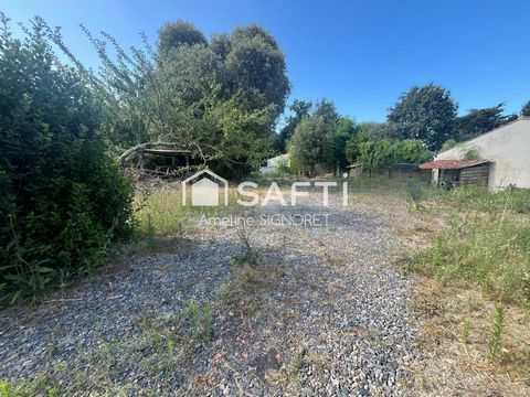 Terrain à vendre – 615 m²