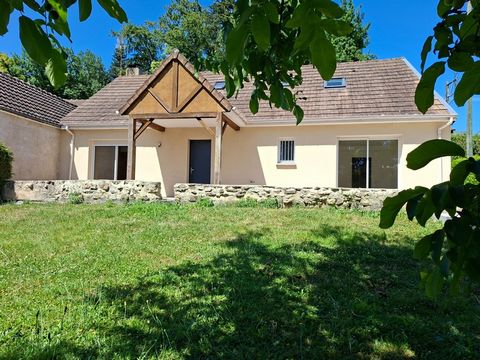 Longère rénovée avec gouts, RARE ! centre village ANCINNES 72, 4 CHAMBRES, jardin clos ensoleillé