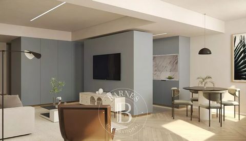 This apartment in the heart of Porto is ideal for those looking for modernity and comfort. Comprising two suites, this property offers a welcoming and sophisticated atmosphere, perfect for families wishing to live in the city center. The interior des...