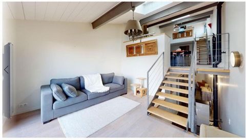 Superbe loft avec terrasse bois et cour de 30m²