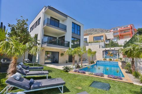 We mediate the sale of a luxury villa, located in a quiet suburb of Split, in a small village Kučine. It is only 10 minutes away from the center of Split. Namely, it is a property of 700m2, and was built in 2019. It consists of ground floor, first an...