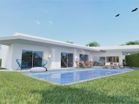 3-bedroom villa for sale in Caldas da Rainha, new, with an excellent location between the bay of São Martinho do Porto and Foz do Arelho, 60 minutes from Lisbon. Set on a plot of 1150sqm, the contemporary style villa develops on a single ground floor...