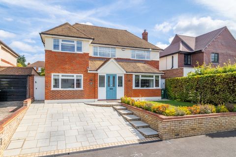 Introducing this exquisite four-bedroom detached house where luxury living meets modern convenience. Nestled on a tree-lined street, this home offers the epitome of comfort and elegance. As you approach the property, you'll immediately notice the off...
