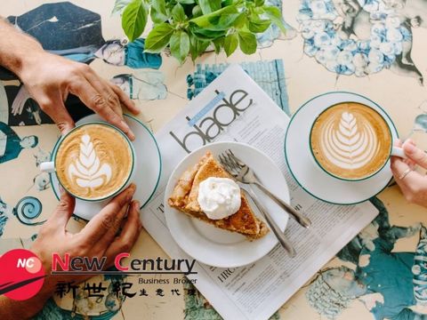 CAFE -- SPRINGVALE -- # 7182051 coffee shop * LOCATED AT SPRINGVALE MALL * $2,000 per week, 5kg of coffee per week * Low weekly rent of $230, long term lease of about 15 years * With 30 seats * The same proprietor has been doing business for 8 years ...