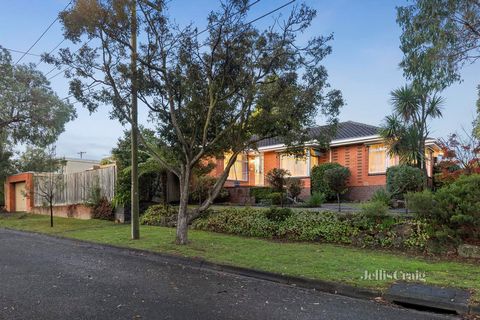 Quietly placed on the corner of a cul de sac in a highly sought after family pocket of Ringwood North, this home epitomises elegance with its new plush carpets, hardwood timber detail and timeless appointments. Ideal for a family with two large livin...