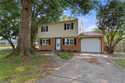 Get ready to fall in love with this stunning 4-bedroom, 2.5-bath traditional home in the heart of Virginia Beach! This two-story beauty, with 1,512 square feet of living space, has been completely updated from top to bottom—brand new windows, fresh p...