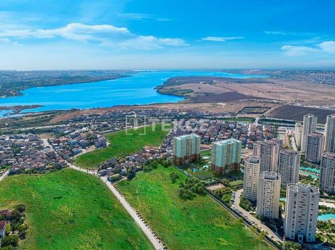 Woningen met Uitzicht op het Meer in een Complex met Beveiliging in Istanbul Avcılar De woningen met uitzicht op het Küçükçekmece Meer bevinden zich op een gunstige locatie aan de overkant van het Küçükçekmece Meer in Avcılar, Istanbul. De ... liggen...