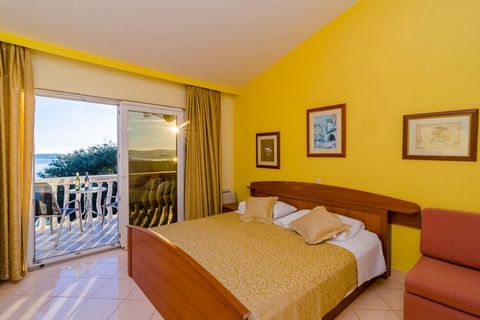 Pansion Villa Antonio is situated close to the village of Postup in the south of the Peljesac Peninsula. Property features 35 accommodation units. Guests are welcome to taste the local products in the property's old cellar upon arrival. Pansion Villa...