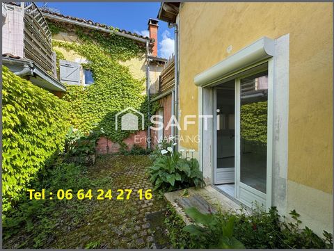 Maison avec cour et terrasse privative à Condom