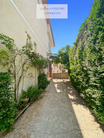 Dpt Ain (01), à vendre OYONNAX,Maison bourgeoise de 122 m2 + Dépendance de 84 m2