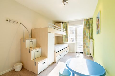 This spacious and modern apartment on Zeedijk 157 offers stunning sea views from the front terrace and sun-soaked relaxation on the south-facing rear terrace. Located on the 4th floor, it comfortably accommodates up to 5 people plus a baby (travel co...