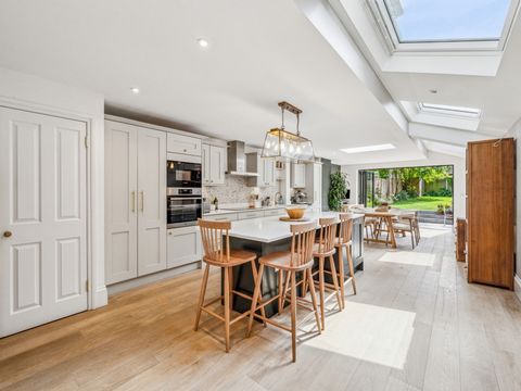 Welcome to your new family home in East Dulwich — a stunning three-bedroom house nestled on a peaceful, tree-lined cut de sac that perfectly balances charm, space, and great potential. From the moment you arrive, the home’s frontage offers a warm wel...