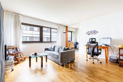 EXCLUSIVITE - CHAMPS ELYSEES - APPARTEMENT SUR JARDIN - CALME ABSOLU