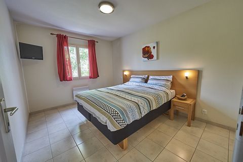 Spacious Comfort in the Heart of Nature Nestled in the serene Domaine de Lanzac, this spacious villa offers the perfect blend of privacy and recreation. Enjoy peaceful mornings on your private veranda and garden, and spend the day between three share...