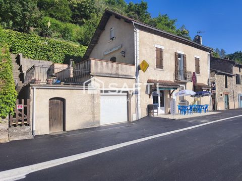 Maison avec rez commercial + fonds