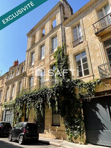 Superbe duplex 2 ch. avec parking Quartier Chartrons