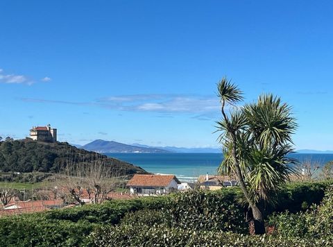Maison de 154m² avec vue panoramique ,à 8 minutes du centre de Biarritz,3 minutes des plages.