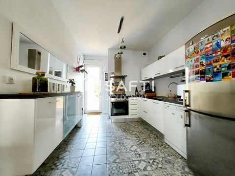 Maison de ville avec jardin, quartier Sacré Cœur