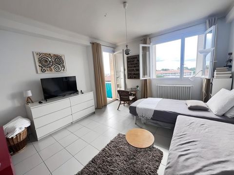 À VENDRE Appartement T3 avec balcons et cave Quartier Beau Soleil, Montpellier (34)