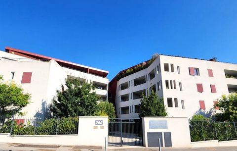 Appartement de standing 2 pièces avec terrasse et garage - AUBAGNE LA PERUSSONNE (13400)