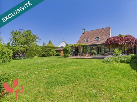 maison individuelle, 4 chambres, garage, parkings