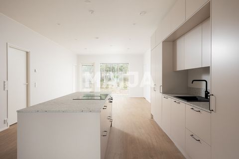 Neem contact op met de vertegenwoordiger voor meer informatie over deze accommodatie. Features: - Terrace