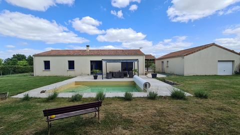 4 chambres, beaux volumes à vivre, Double garage.