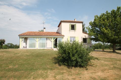 Maison à vendre 5 pièces proche de MARMANDE (47) 103m² habitables- terrain 14875m²- sous sol