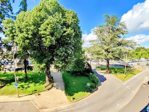 T3 RENOVE + CAVE + 2 PARKINGS - RODEZ