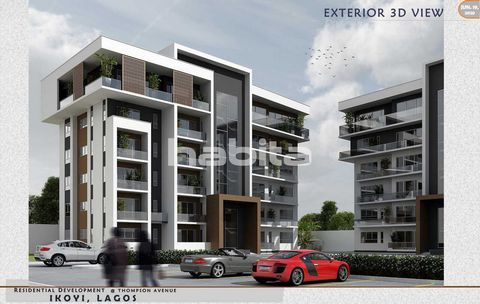 This apartment comprises of blocks of maisonette, flats, and a pent house and is located in the central part of IKOYI not far away from the notable British council office. The environment is serene, clean, private and is luxurious.This 4 bedroom mais...