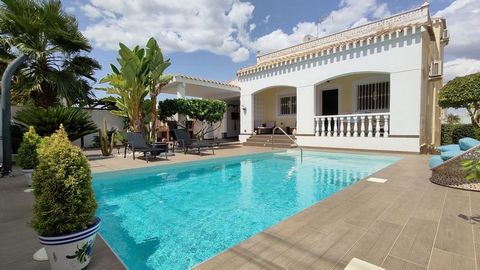 Fantastic totally renovated Mediterranean style villa with exceptional design and quality now for sale in the lovely village of San Miguel de Salinas with unbeatable price! On the ground floor you have the bright and spacious living room, a modern ba...